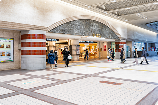 YCAT to central Yokohama Station